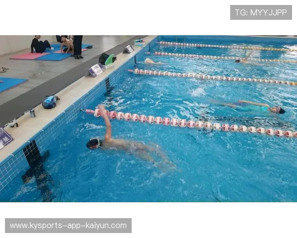 攀岩青少年冬训营引入营养师，科学化训练成新标配